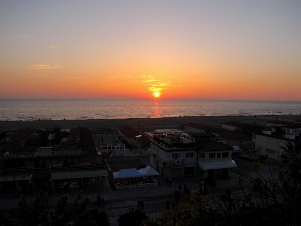 Hotel San Francisco Viareggio Exterior photo