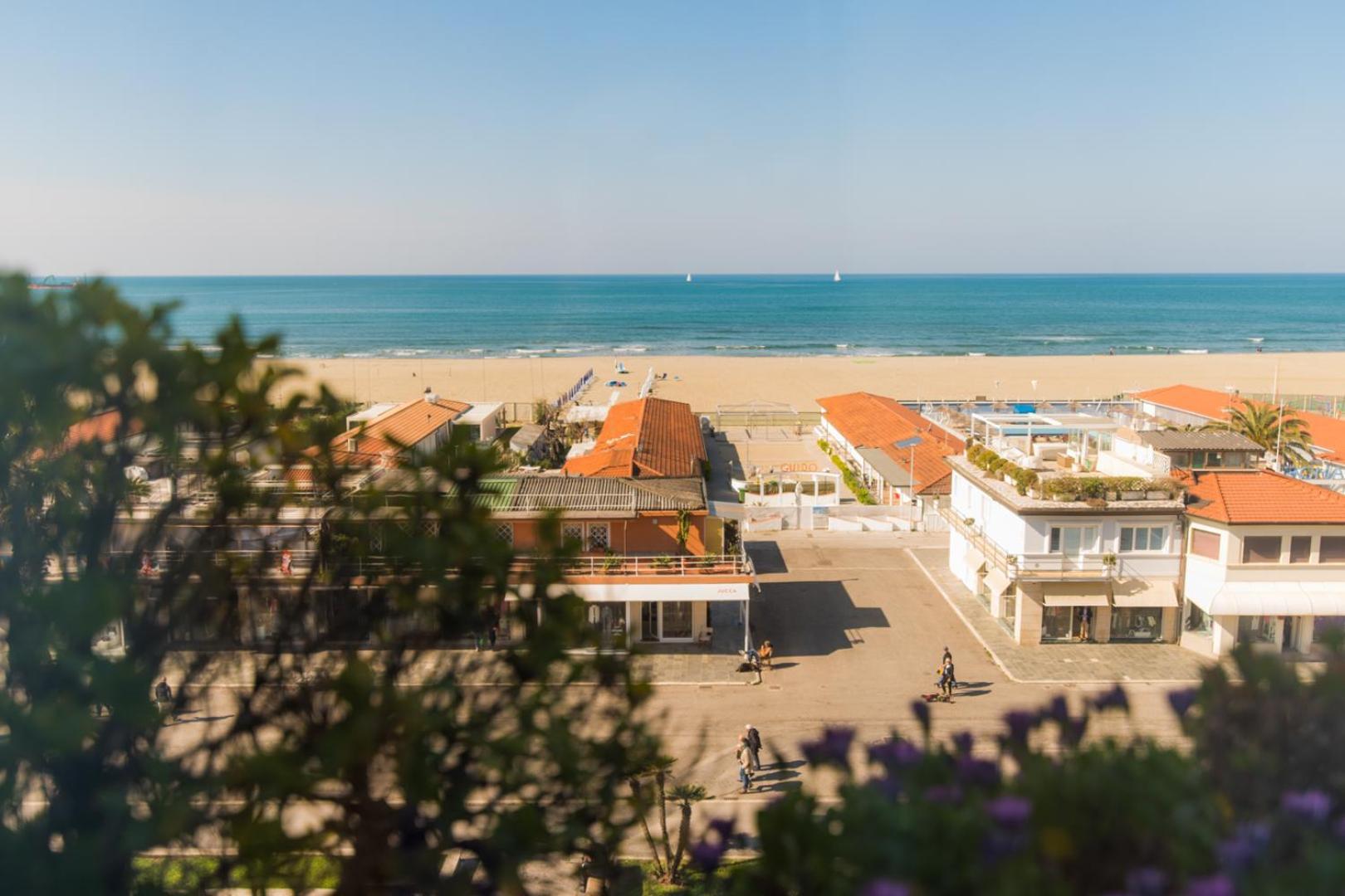 Hotel San Francisco Viareggio Exterior photo